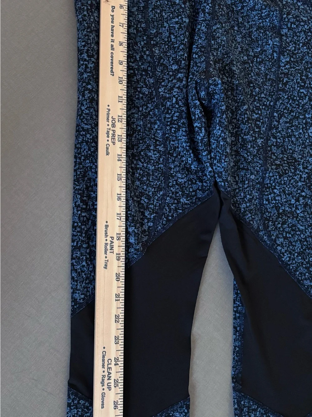 lululemon athletica Black and Slate Blue Workout Leggings